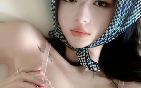 希望你每个昨天今天明天都很快乐(可爱集性感于一身的女头)