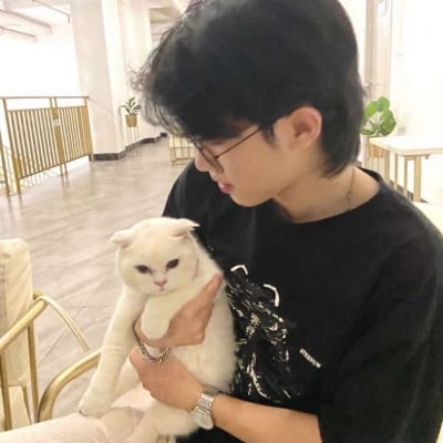 成年人的崩溃都是静悄悄的(帅气男生气质阳光QQ头像合集)