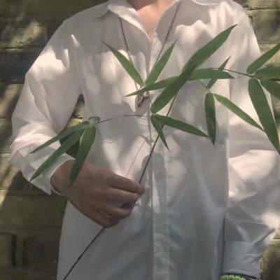 被浪费的太炽热的爱耿耿于怀罢了(白色禁欲系男生清爽的头像)图9 被浪费的太炽热的爱耿耿于怀罢了(白色禁欲系男生清爽的头像)图9