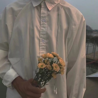 被浪费的太炽热的爱耿耿于怀罢了(白色禁欲系男生清爽的头像)图11 被浪费的太炽热的爱耿耿于怀罢了(白色禁欲系男生清爽的头像)图11