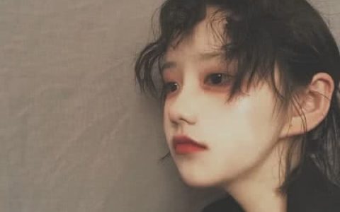 我要做被你偏爱的那个人(复古女生头像原宿风高清)