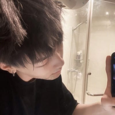 我是你想不到的意外惊喜(ins高冷男生头像冷漠)