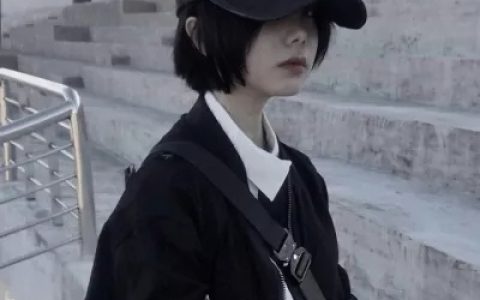 人总是在失望中成长(女生高冷头像暗黑系最新)