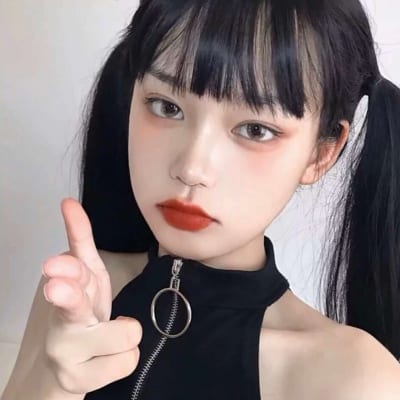 只要和你每天都是惊喜(超级酷的女生头像高清真人)