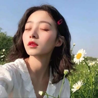 时间走的太快但我不会离开(抖阴女生头像好看有气质)