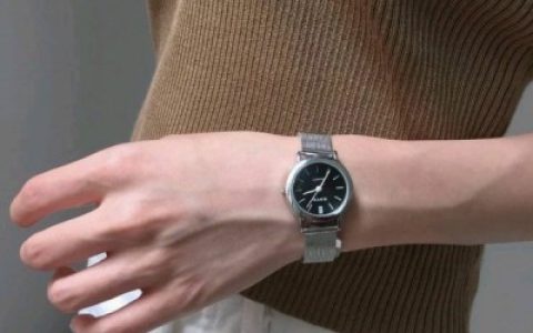 感情就是一认真就完蛋(最新女生手控部位头像大全)