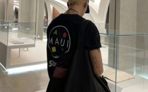 帅气有个性的男生头像(抖阴时尚潮男头像最新)