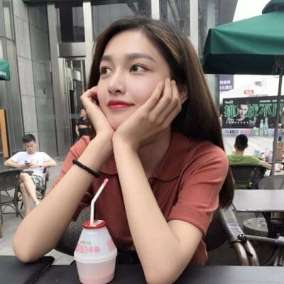 难过不伸张有事自己扛(女生最火的头像气质成熟大全)