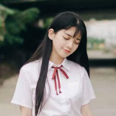 一个怪味可爱girl(流行的佛系女生头像唯美文艺)