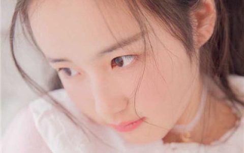 触摸不到的你无法拥在臂弯(唯美有意境女生甜美头像)