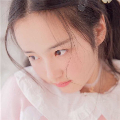 触摸不到的你无法拥在臂弯(唯美有意境女生甜美头像)图