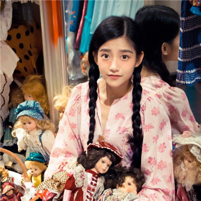 触摸不到的你无法拥在臂弯(唯美有意境女生甜美头像)图6
