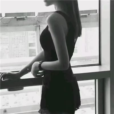 别装纯洁了你不是纯中纯(性感成熟优雅女生头像高清)