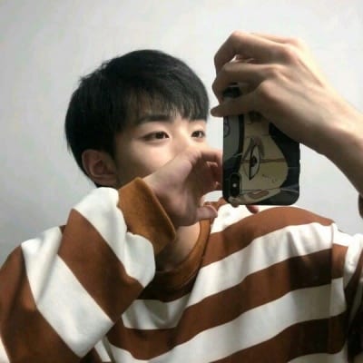 最新帅哥头像很吸引人(特别特别好看的男生头像)