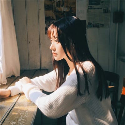 最后的最后我们还是分开了(女生唯美有意境长发侧面头像)