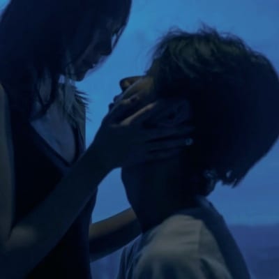 超级热门的清晰真人情头(情侣头像配对一人一张真人好看)