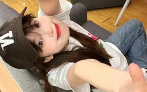 不是谁的青春都可以闪闪发光的(颜值高的美女抖阴好看的头像)