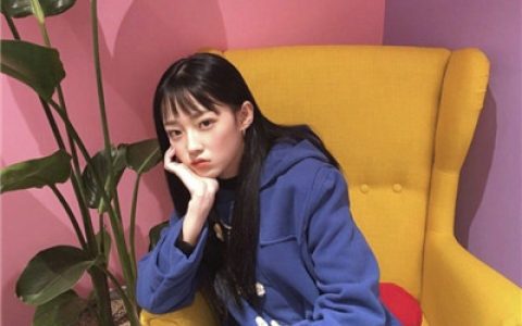 回忆是一种内心的谣言(帅气戴帽子女生头像)