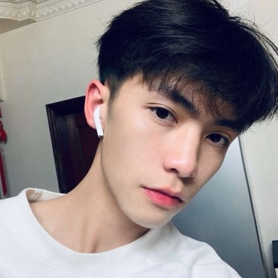 很受欢迎的抖阴男生头像(最新帅气个性男生头像)