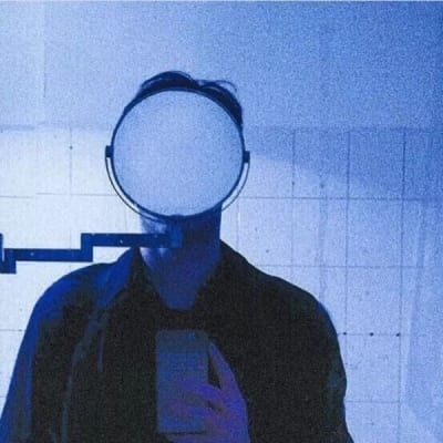 有点酷的伤感男生头像(伤感帅气男生头像大全)