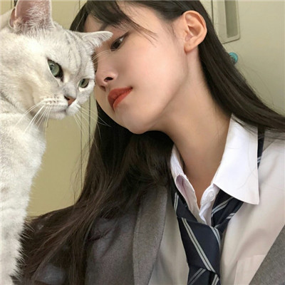 与自己对峙有趣且痛苦(校园闺蜜姐妹女生头像一人一张)图3