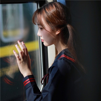 与自己对峙有趣且痛苦(校园闺蜜姐妹女生头像一人一张)图5