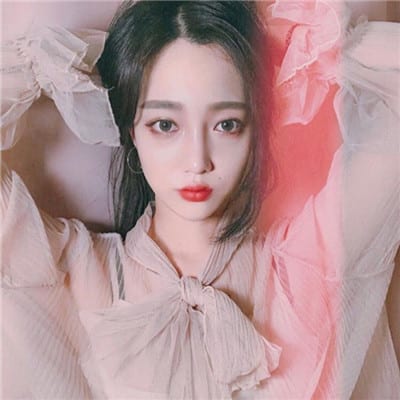 你不喜欢我你干嘛要招我(性感美女网红头像高清无水印)