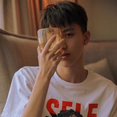 潮流个性男生头像独一无二(最新男生贴吧头像霸气大全)