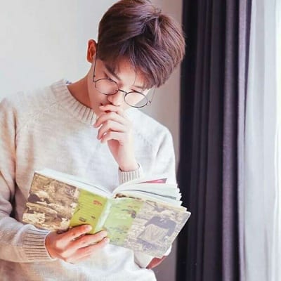 人生短暂喜欢就要相互纠缠(干净阳光的男生头像帅气)