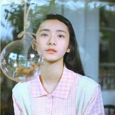 待你长发飘飘我就咔嚓一刀(唯美有意境粉色女生头像)