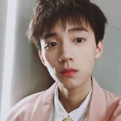 好看阳光帅哥头像(帅气男生头像大全最新)