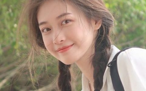 优质女头真人很清纯好看(真人气质爆棚的女头很又气质)