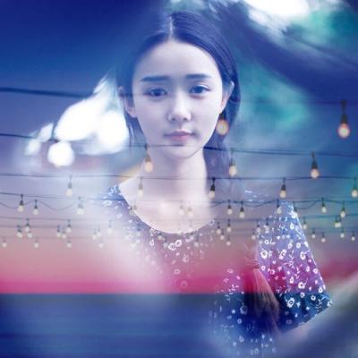 拿不稳的感情都是白费(双重影女生头像唯美有意境高清图片)