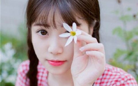 樱花树下那属于我们的回忆(唯美有意境女生长发头像最新)