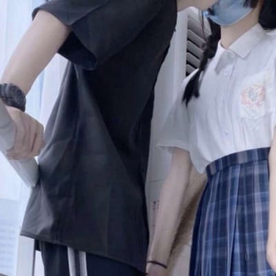 你所认为的绝境也许是另一个开始(清纯校园风格的双人好看情侣头像)