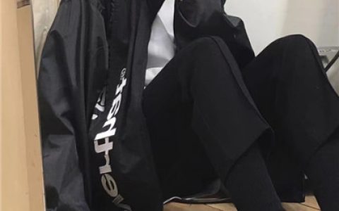 你的爱成阻碍祝福你愉快(对镜自拍不露脸女生头像大全)