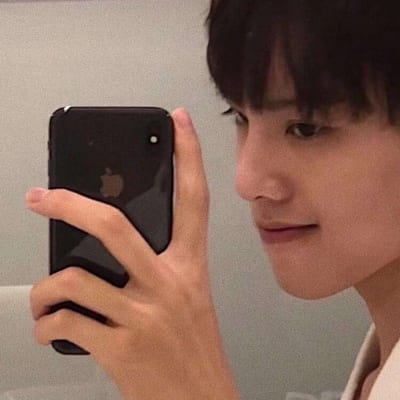 令人崩溃的夜晚又来了(00后手机控男生头像超拽)