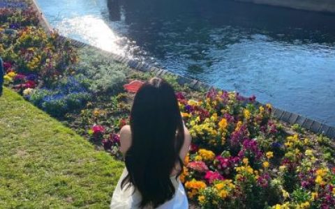 清新森系很精致的女头(夏季清新绿色系很甜的女头气质)