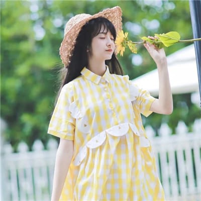 你的声音躲在耳里让我生病(唯美有意境女生头像最新)