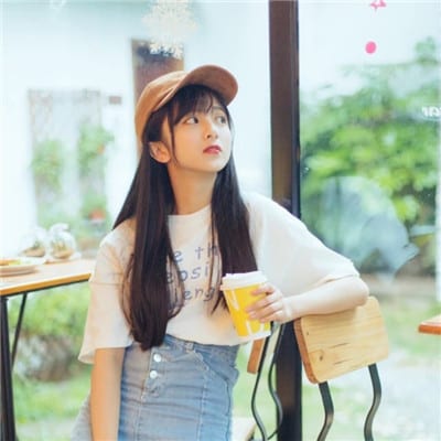 一个人的空间一个人的想念(唯美女生有意境长发头像精选)