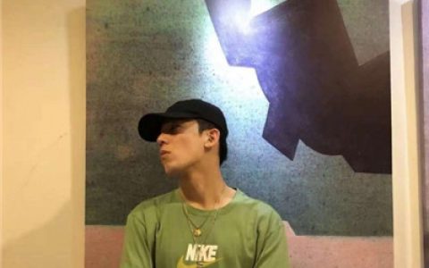 汇报一下今天我也很喜欢你(抖阴最火男生头像霸气高冷)