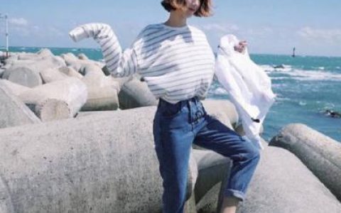 用微笑伪装自己的悲伤(抖阴女生头像短发气质优雅)