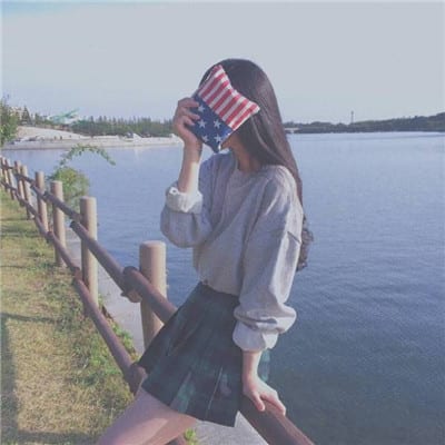 不烦我不厌我就是不爱我(女生唯美有意境头像)
