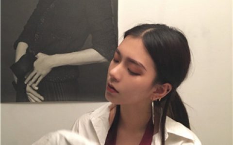 我的世界不需要任何人可怜(女生超拽炫酷头像大全)