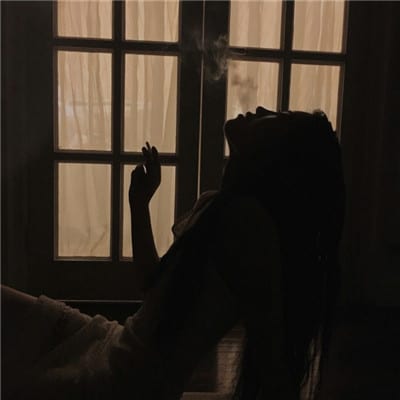 每当有微风吹过都会想起你(女生超拽冷酷头像大全)