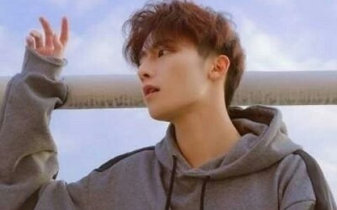 从来不认命只认你(抖阴男生头像帅气阳光干净)