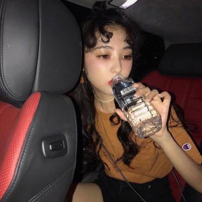 明知道爱情不牢靠(超拽冷艳原宿风女生贴吧头像个性独特)