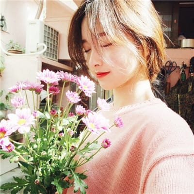 爱到奋不顾身伤到遍体鳞伤(女生唯美有意境头像大全仙气十足)