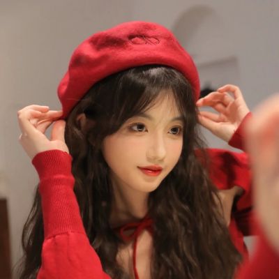 希望岁月能偏爱我这样的人​​​​(春节喜庆又很气质的浪漫女生头像)