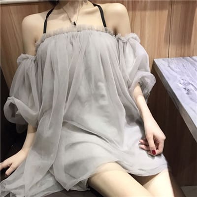高清骚气超拽有点污图片(露肩性感锁骨女生头像)